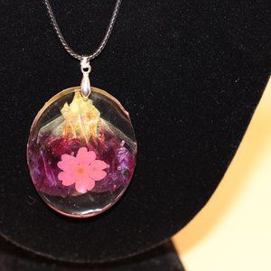 Flower necklace